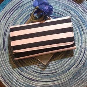 KUT FROM THE KLOTH new wallet/ black / white stripes / interior is Black /great🎁